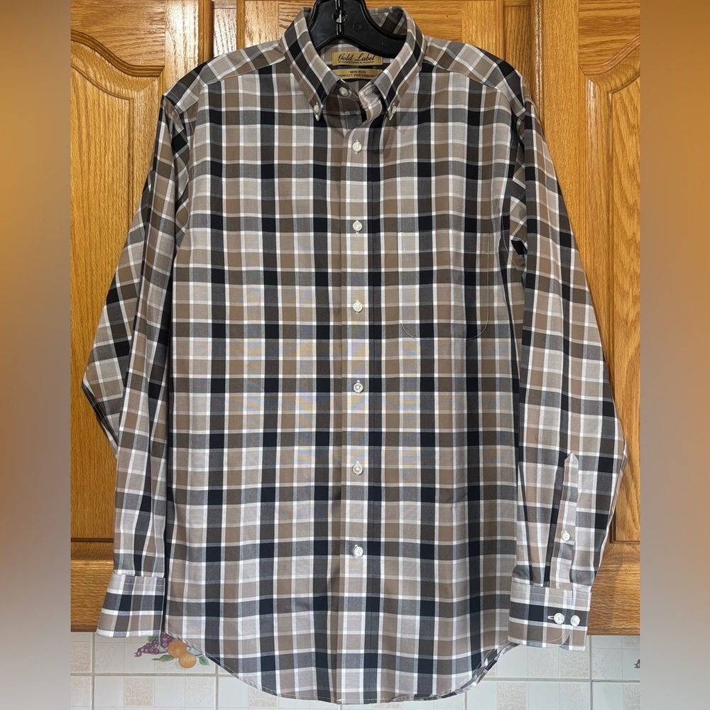 NWOT Roundtree & Yorke Gold Label Men's Dress Shirt Medium